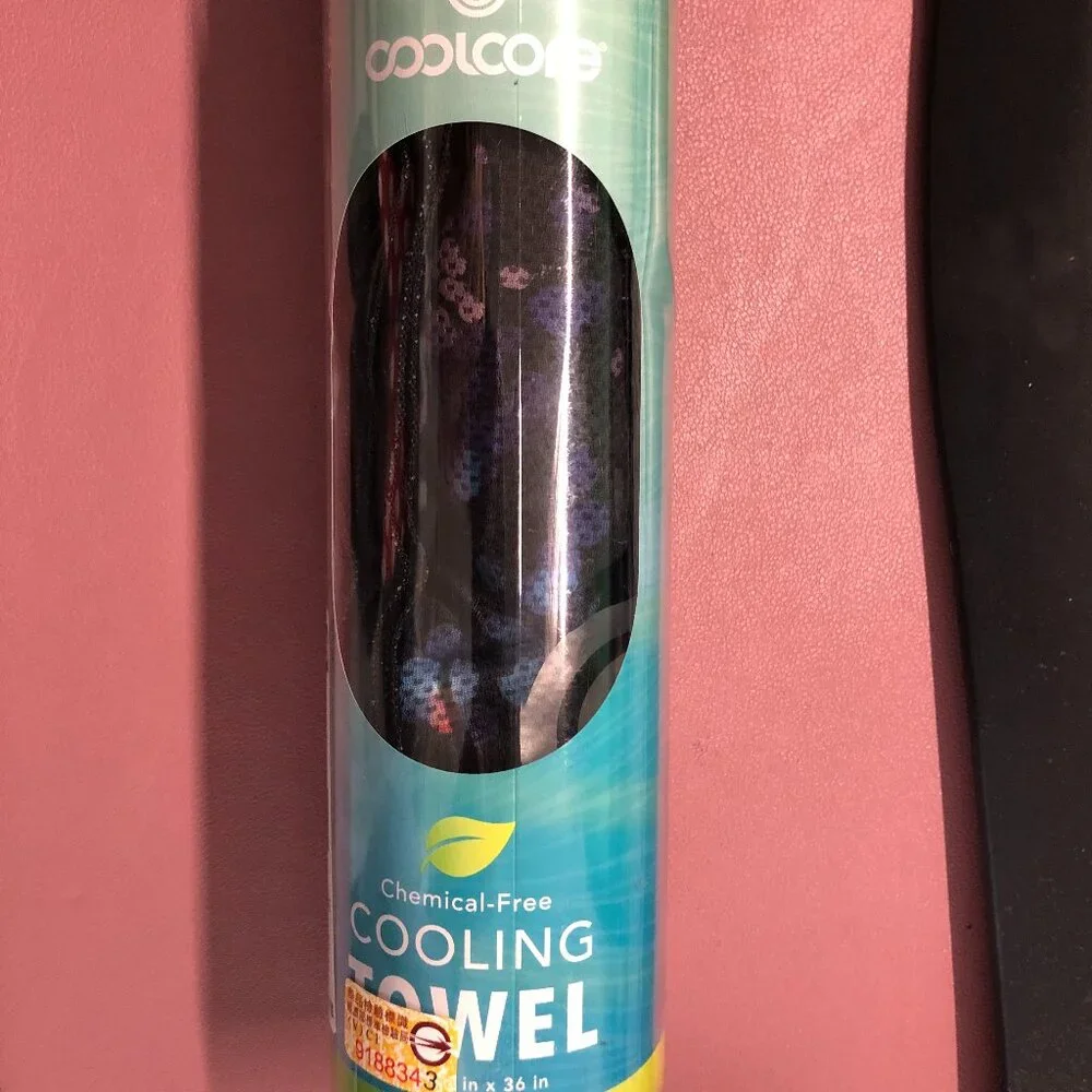 Coolcore Cooling Towel for Neck and Face (36